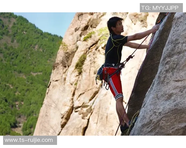 武汉攀岩队状态解析：聚焦攀岩运动的挑战与机遇